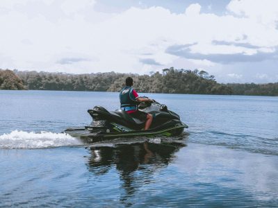 Jet Ski: Olahraga Air Ekstrem Dengan Teknologi Canggih