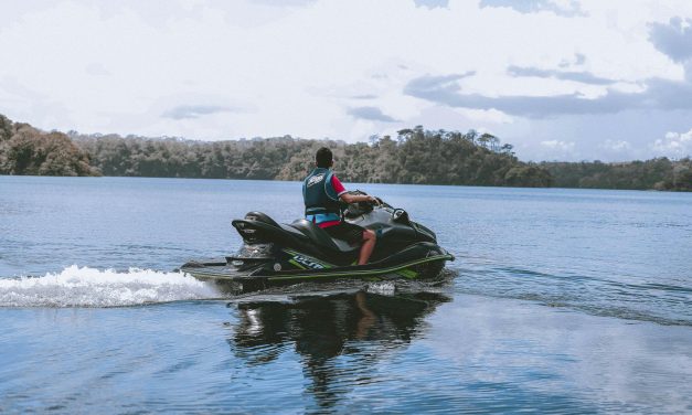 Jet Ski: Olahraga Air Ekstrem Dengan Teknologi Canggih