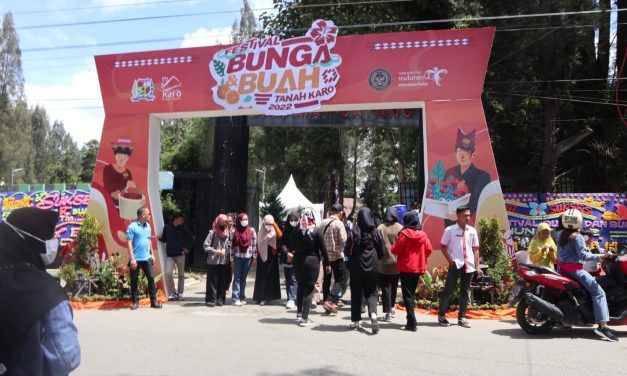 Festival Bunga Dan Buah Di Adakan Setiap Tahun Di Berastagi