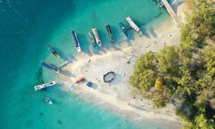 Keindahan Pulau Pandan Memikat Hati Para Pencinta Alam