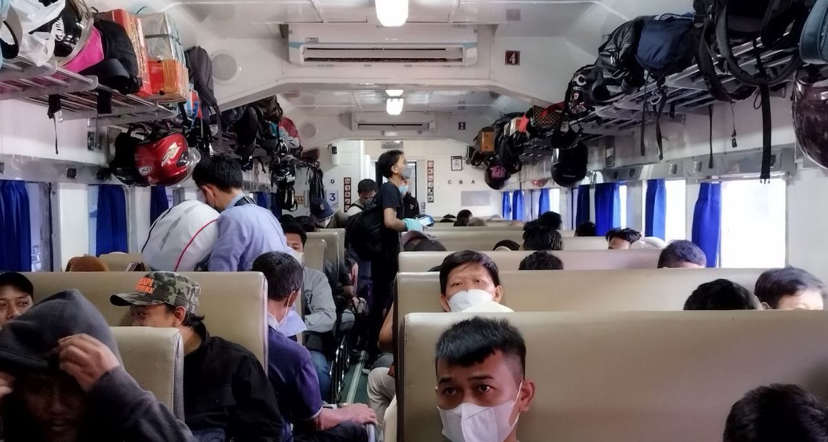 Antusiasme Pemudik, KAI Imbau Gunakan Fasilitas Sesuai Aturan