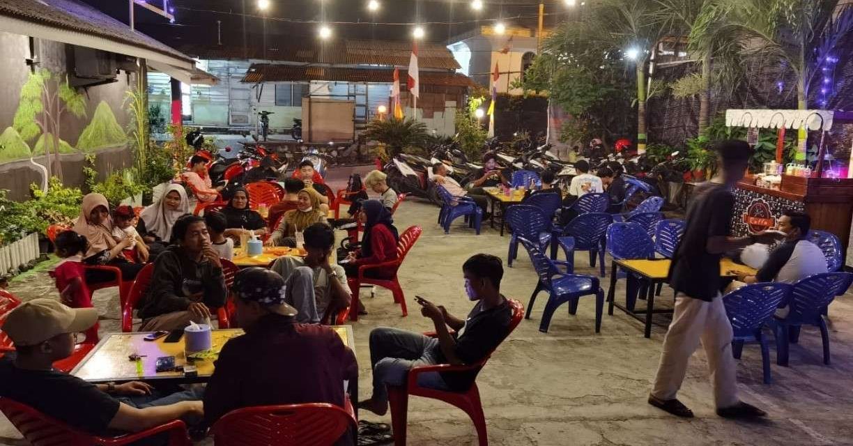 Fenomena Warung Modern Anak Muda