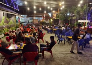 Fenomena Warung Modern