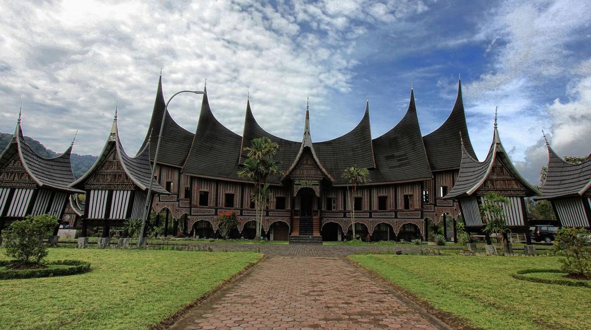 Rumah Tradisional Minangkabau