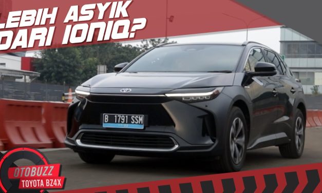 Tampilan Mobil Toyota Bz4x Yang Tangguh Dan Fungsional