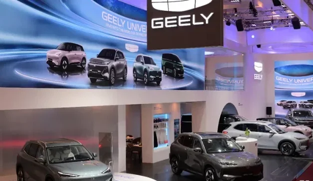 Debut Manis Geely Di GIIAS 2025: 866 Unit Di Pesan Pengunjung