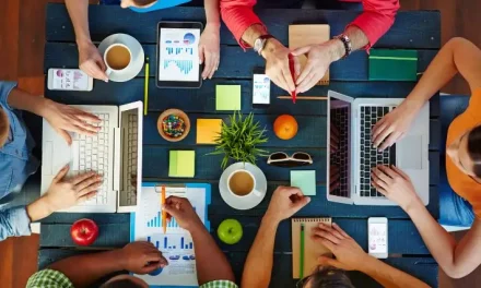 Digital Wellness: Membangun Keseimbangan Di Era Serba Digital