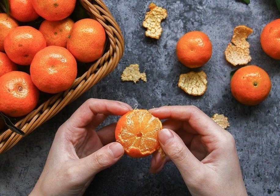 Serabut Putih Dan Kulit Jeruk Yang Sering Terabaikan