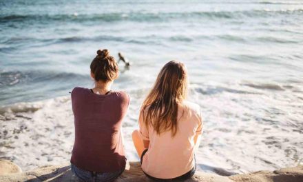 Low Maintenance Friendship: Kunci Menghemat Energi Sosial