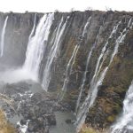 Pesona Victoria Falls: Keajaiban Alam “Guntur yang Bergemuruh”