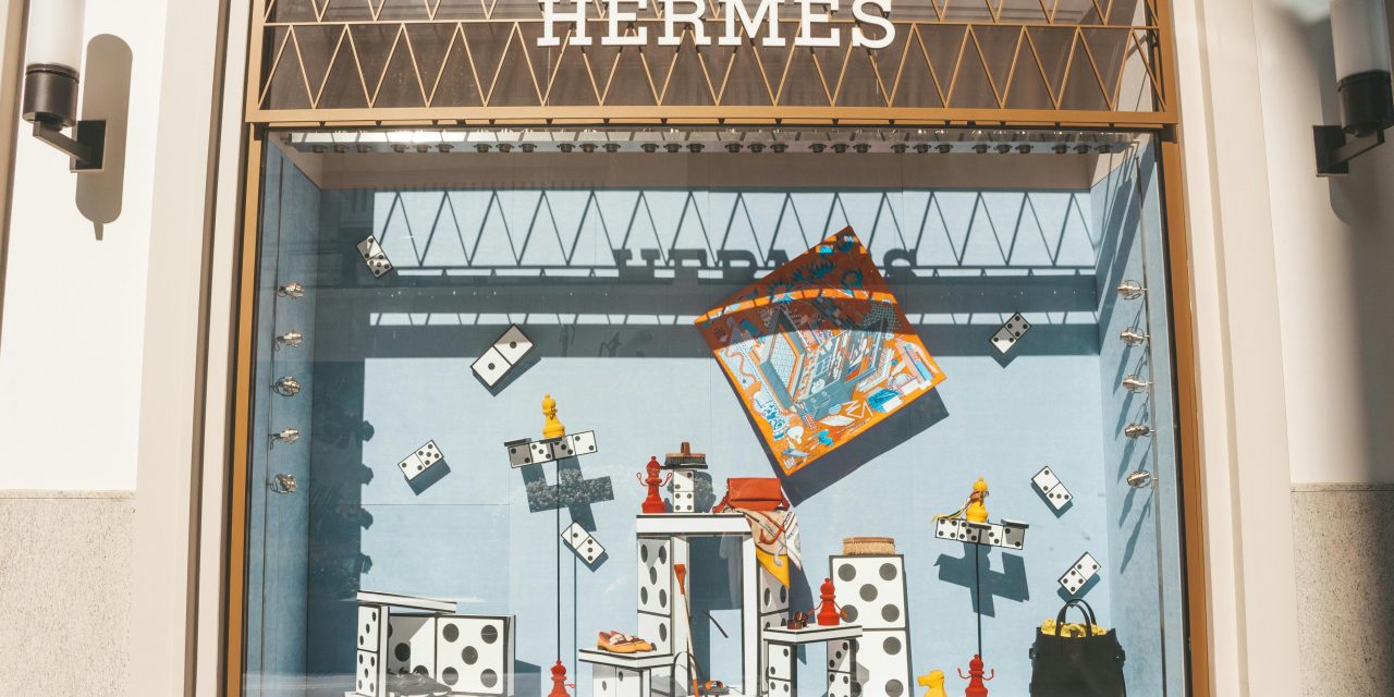 Hermes: Keanggunan, Warisan, dan Eksklusivitas Tanpa Batas
