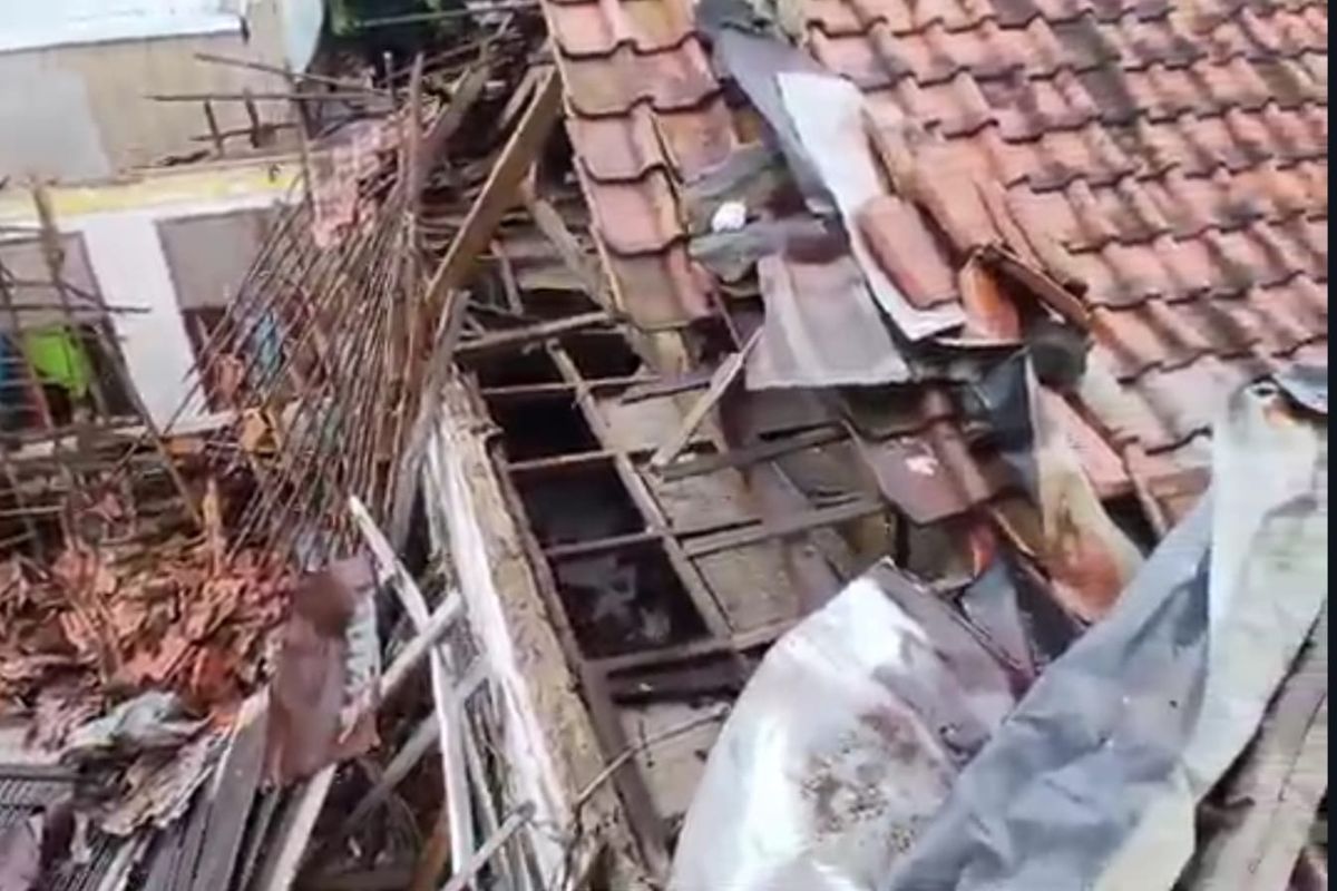 Wilayah Rawan Gempa, Amankah Pakai Genteng? Ini Kata Arsitek