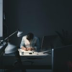 Lembur Maut: Nyawa Melayang, Bos Masih Tanya Progres Kerja