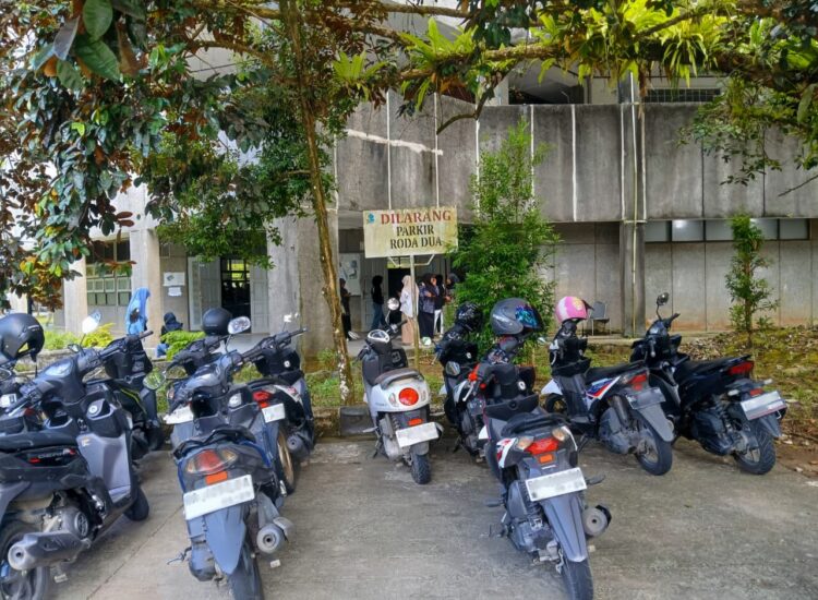 Gak Perlu Takut, Ini 3 Cara Elegan Tolak Pungli Parkir Liar