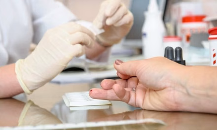 Biotin Ampuh Obati Kebotakan? Ini Penjelasan Dokter